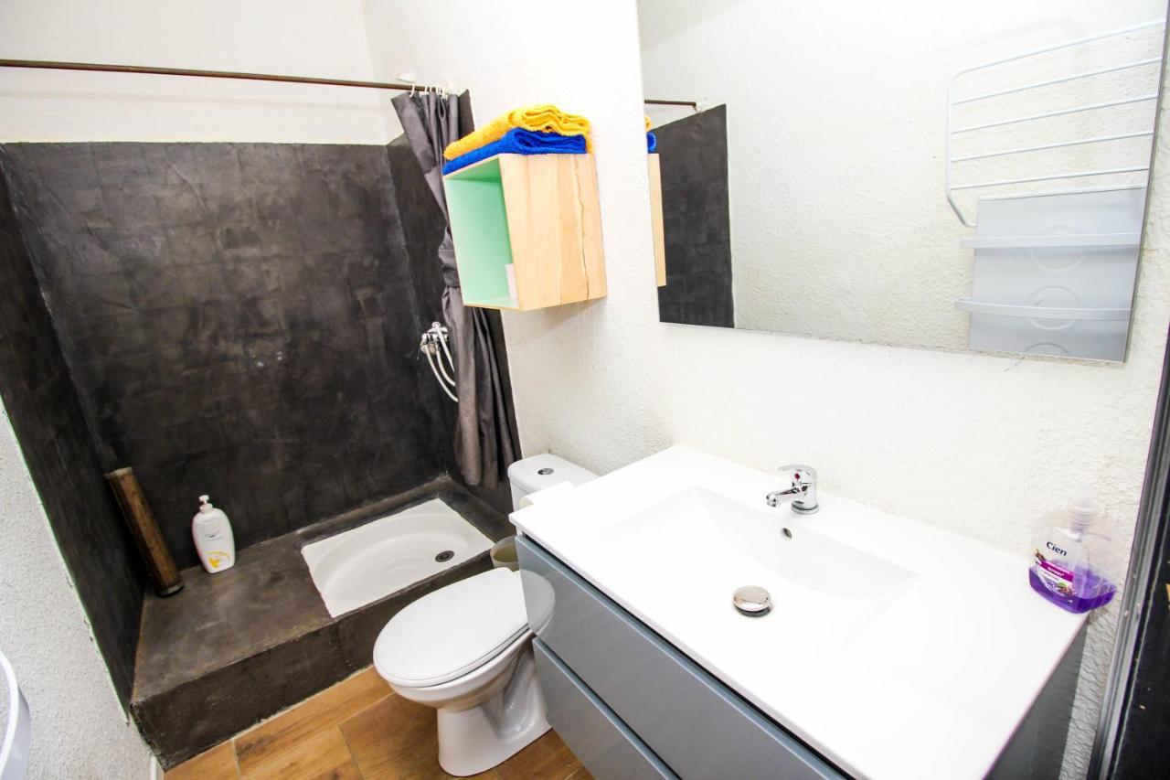 Calme En Centre Ville Appartement , Spacieux Et Renove A 50M De La Place Carnot Carcassonne Bagian luar foto