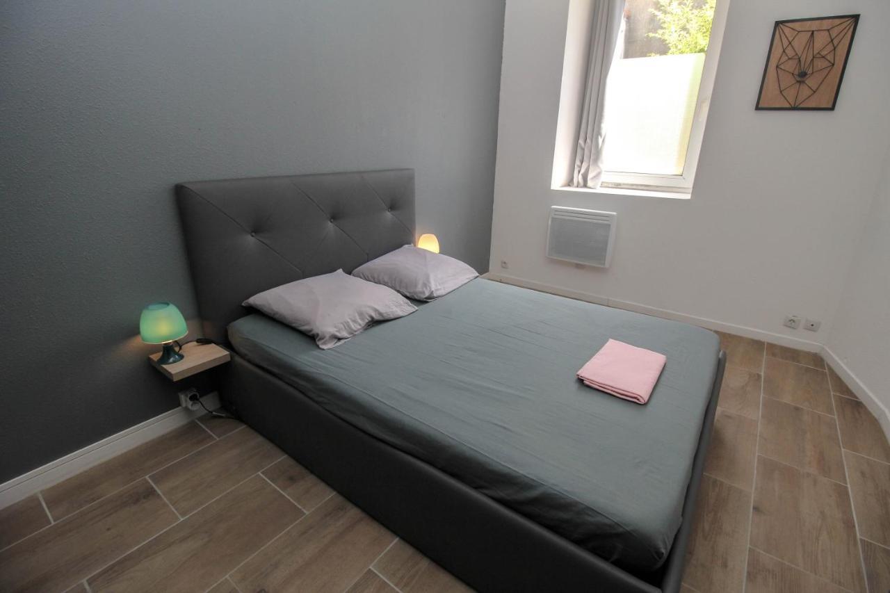 Calme En Centre Ville Appartement , Spacieux Et Renove A 50M De La Place Carnot Carcassonne Bagian luar foto